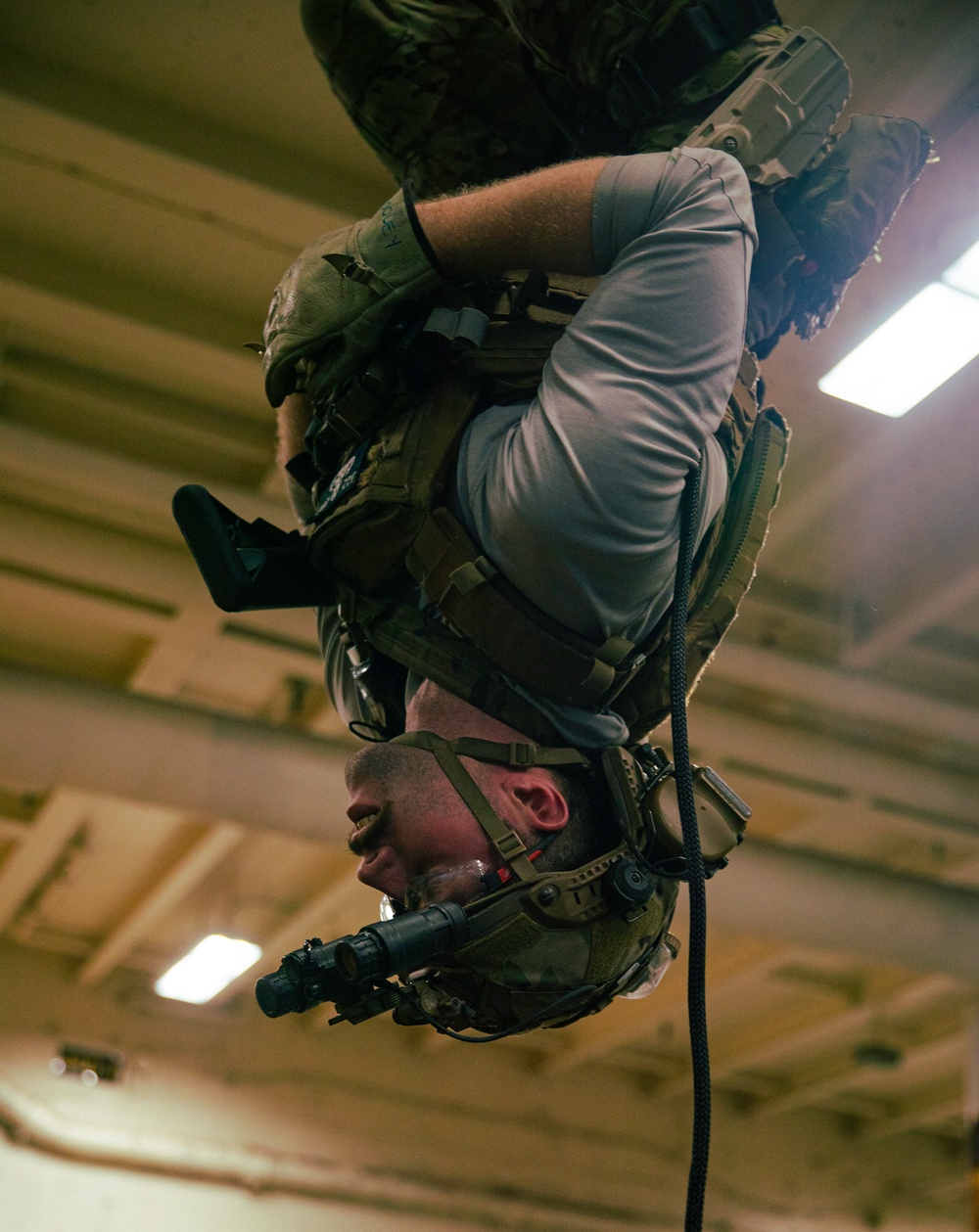 EODMU 5 Sailors Conduct Fast Rope Drills