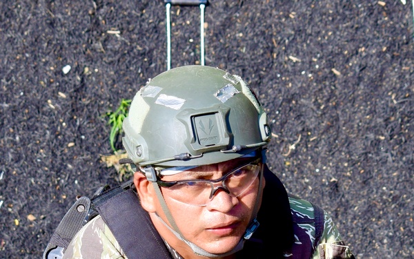 Panamanian Security Forces Sharpen Teamwork and Climbing Skills During PANAMAX-ALPHA 2025