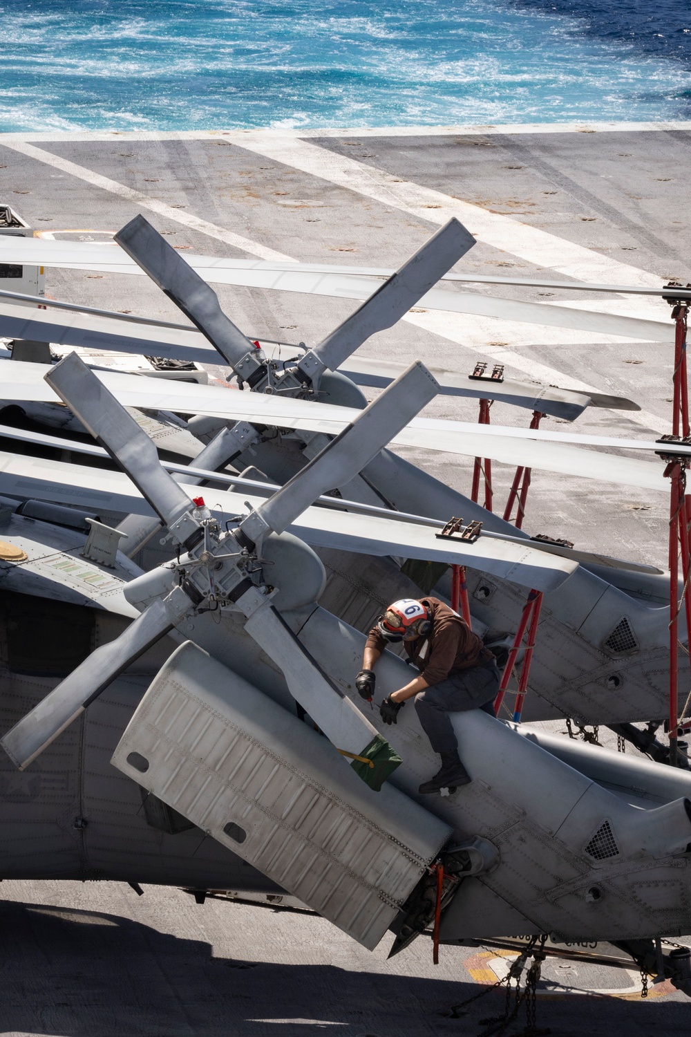 Daily Operations Aboard USS George H.W. Bush (CVN 77)