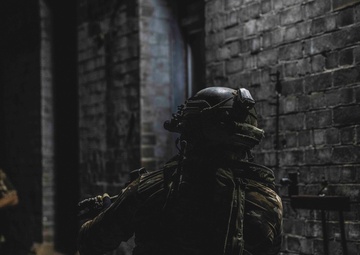 Talisman Sabre 25: Navy SEALs, Marine Raiders Enhance Combat Readiness