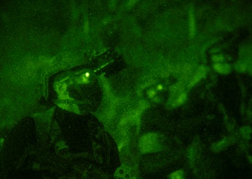 Talisman Sabre 25: Navy SEALs, Marine Raiders Enhance Combat Readiness
