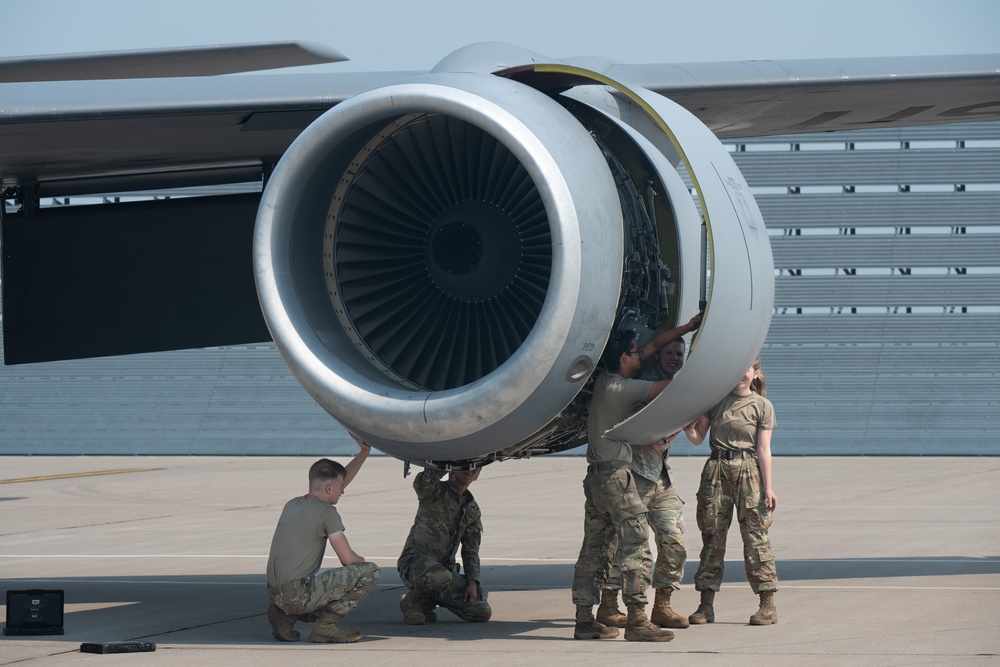 Always ready: McConnell maintainers swap KC-135’s engine