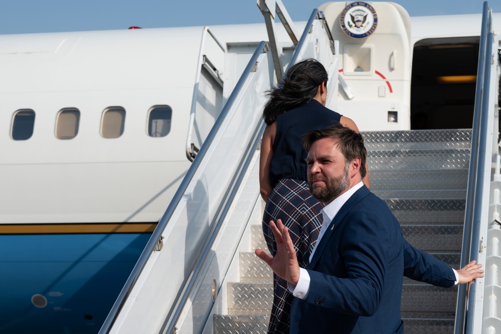 Vice President JD Vance visits RAF Fairford