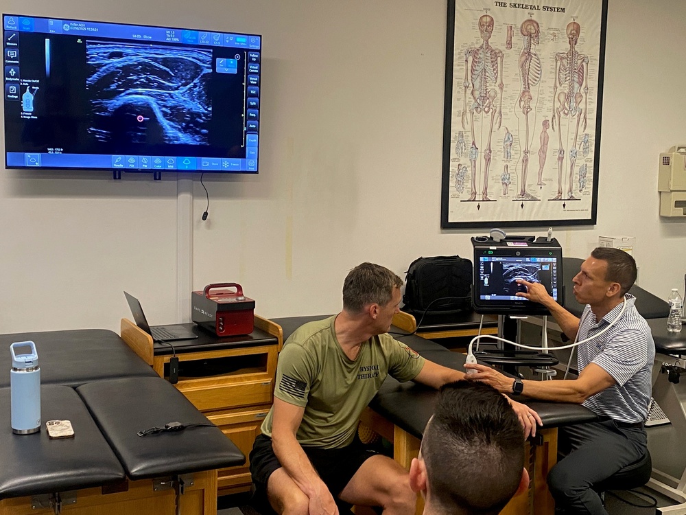Keller hosts advanced neuromusculoskeletal course to improve warfighter care