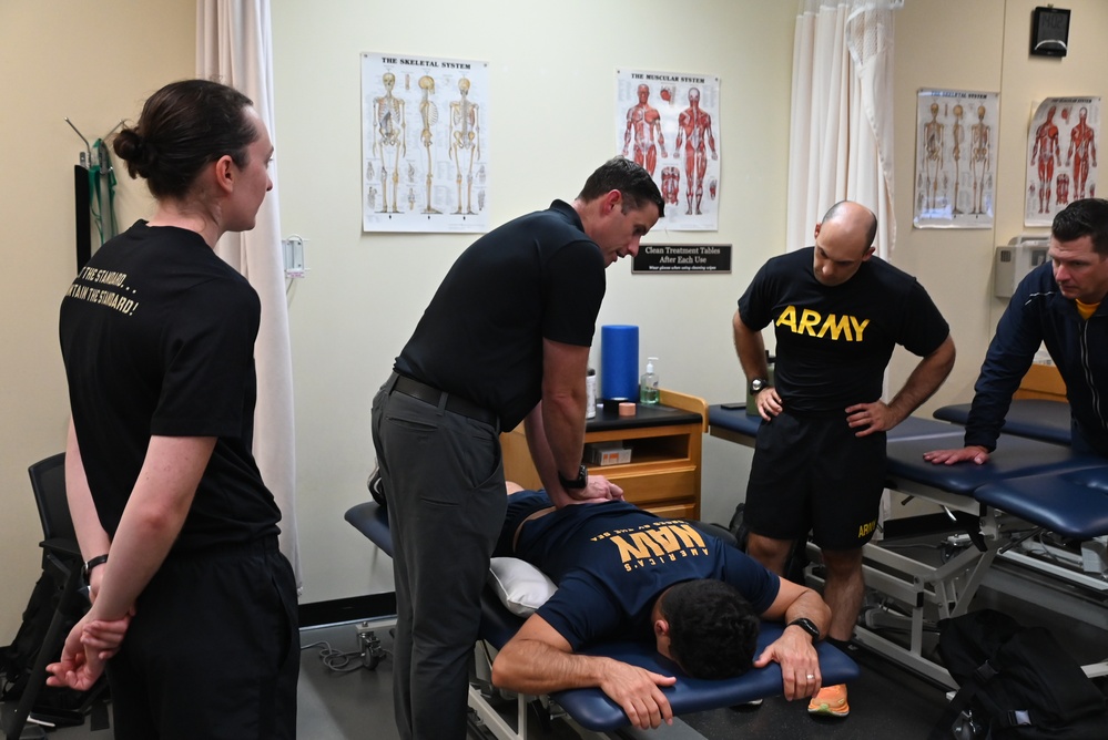 Keller hosts advanced neuromusculoskeletal course to improve warfighter care