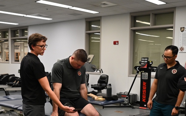 Keller hosts advanced neuromusculoskeletal course to improve warfighter care
