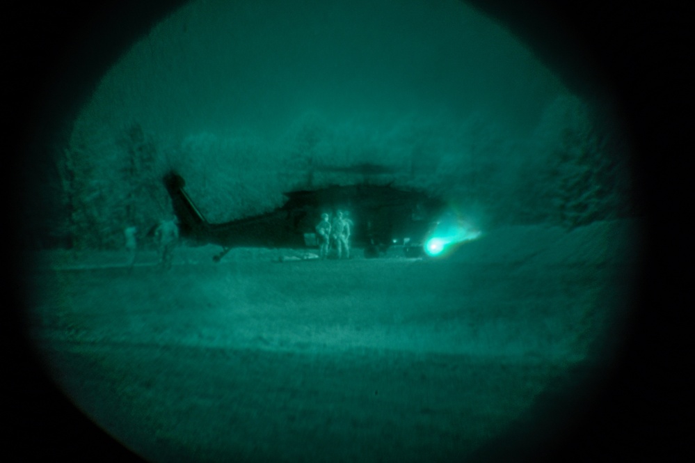 EOD teams, 19 MDG conduct joint field training exercise