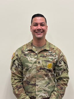 Uniform-for-Baseball Glove: Army Recruiter Inspires Alexandria’s Youth