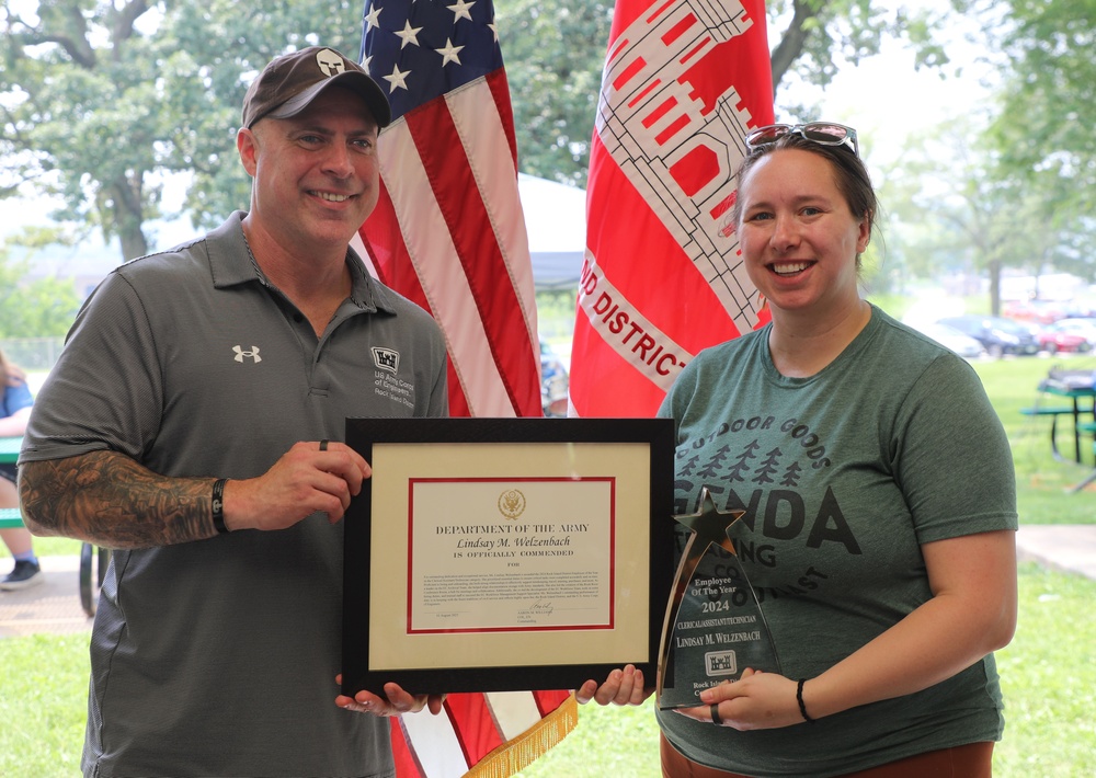 Clerical/Assistant/Technician Employee of the Year – Lindsay Welzenbach