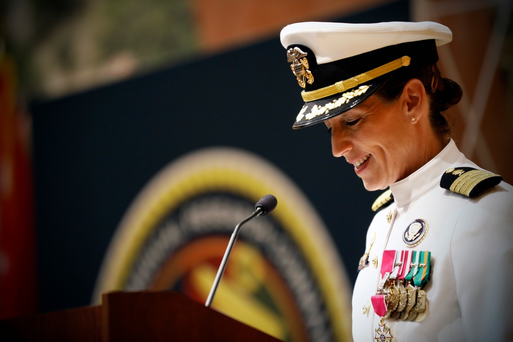 Naval Medical Research Command Holds Change of Command