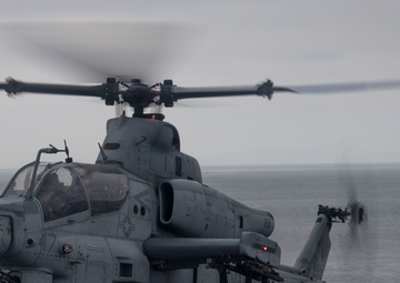 QUART 25.4: Deck Qualification Landing Certifications Aboard USS Somerset (LPD 25)