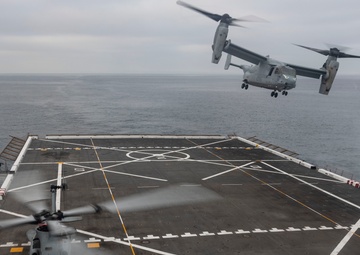 QUART 25.4: Deck Qualification Landing Certifications Aboard USS Somerset (LPD 25)