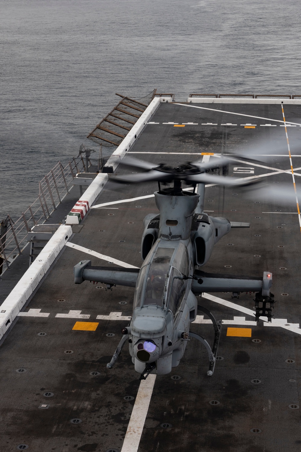 QUART 25.4: Deck Qualification Landing Certifications Aboard USS Somerset (LPD 25)