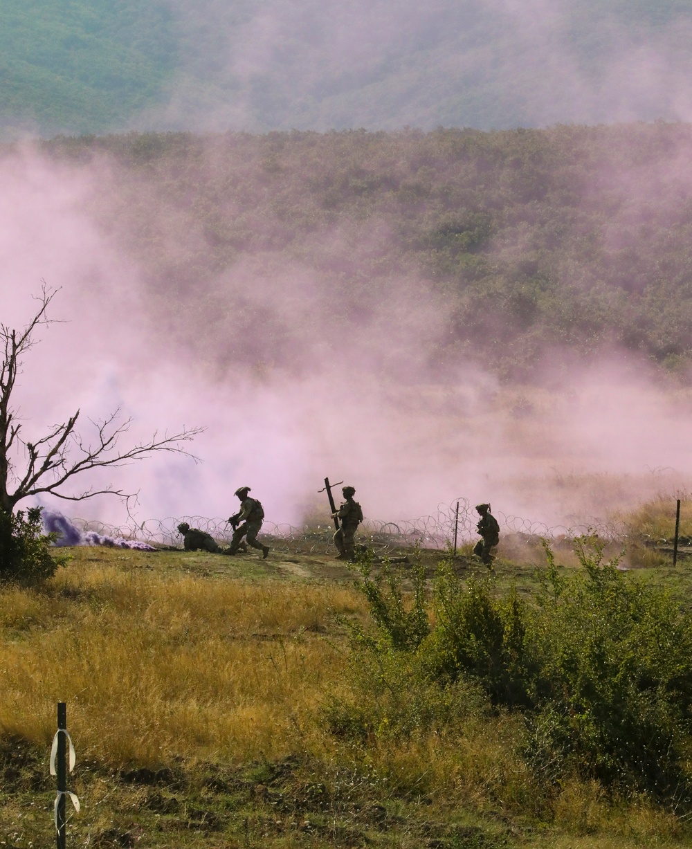 1st Battalion, 26th Infantry Regiment Conducts Live Fire Exercise in Bulgaria