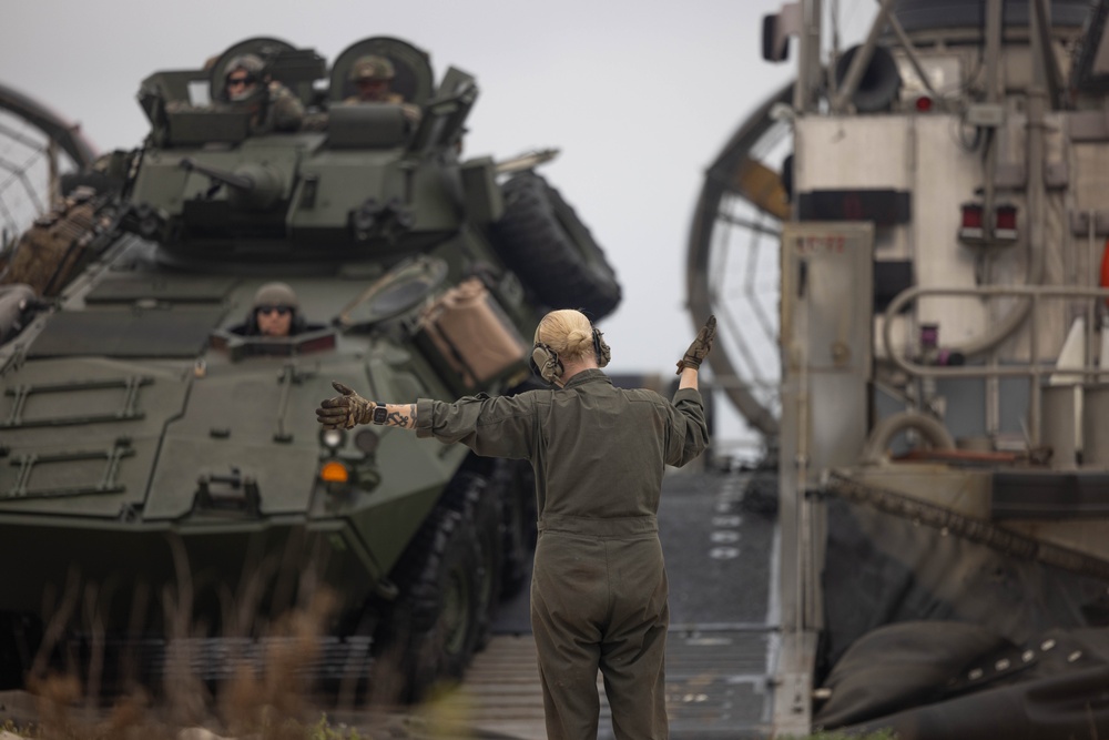 QUART 25.4: Marines return from Seattle Fleet Week