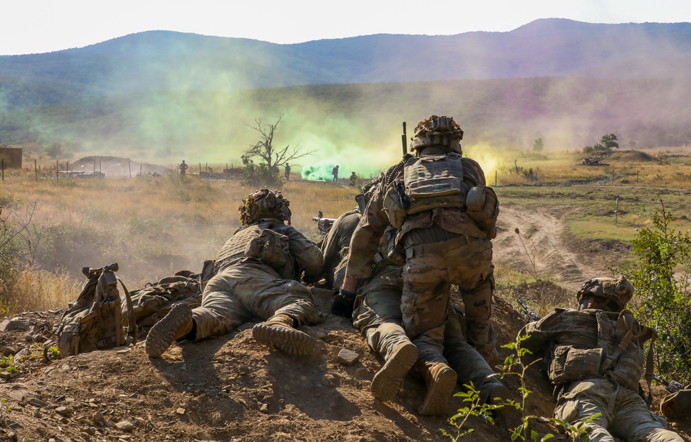 1st Battalion, 26th Infantry Regiment Conducts Live Fire Exercise in Bulgaria