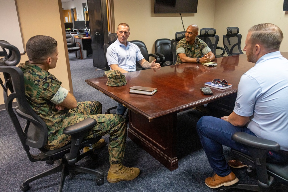 Sgt. Dakota Meyer visits 2nd Marine Logistics Group