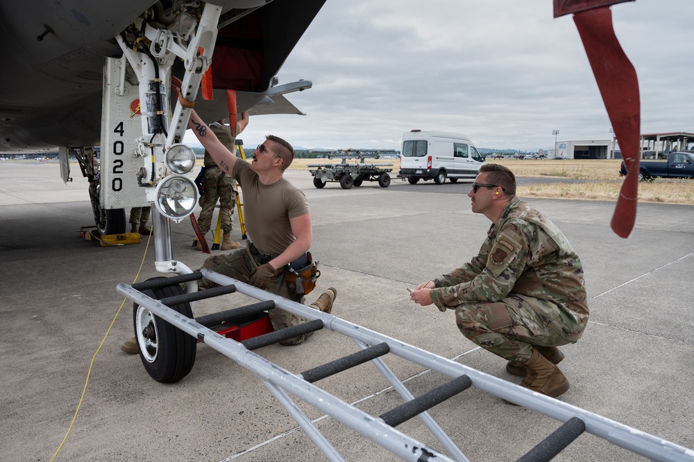 Weapons Load Crew of the Year Competition at PANG
