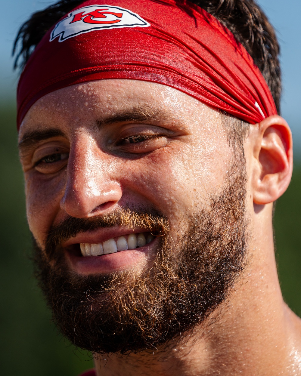 Kansas City Chiefs host U.S. service members during training camp