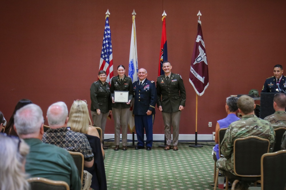 Fort Campbell Celebrates Newest Graduates of Advanced Dentistry Program