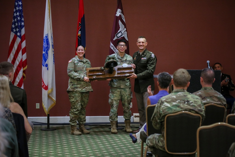 Fort Campbell Celebrates Newest Graduates of Advanced Dentistry Program