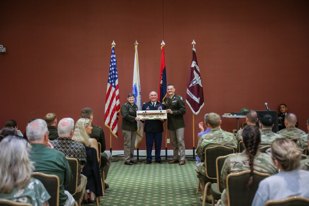Fort Campbell Celebrates Newest Graduates of Advanced Dentistry Program