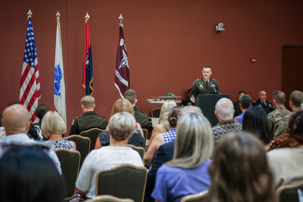 Fort Campbell Celebrates Newest Graduates of Advanced Dentistry Program