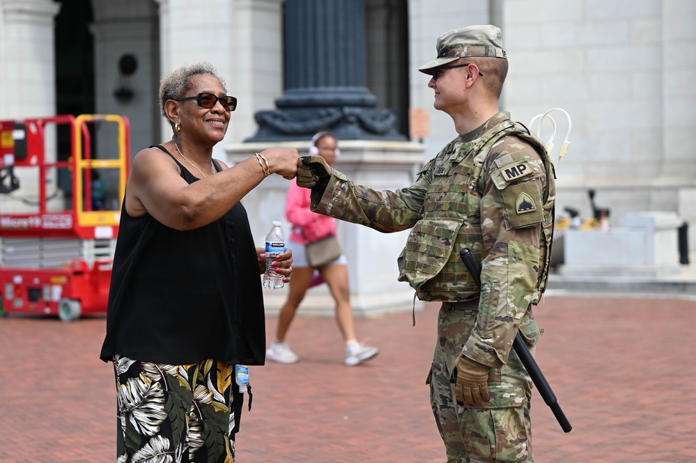 Joint Task Force D.C. Soldiers patrol the District