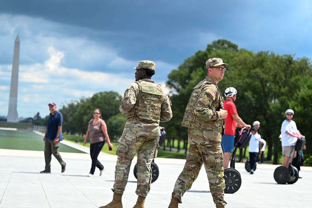 Joint Task Force D.C. Soldiers patrol the District