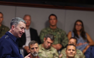 Chairman of the Joint Chiefs of Staff visits U.S. Special Operations Command