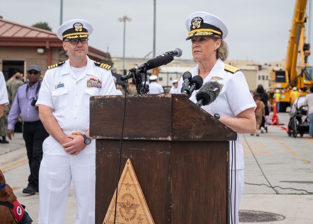 USS Carl Vinson (CVN 70) Returns From Deployment