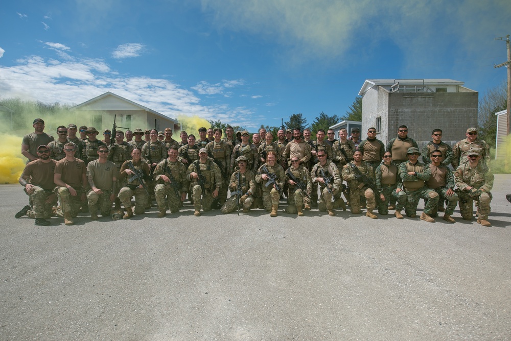 Kentucky Air Guard security forces Airmen strengthen skills in Michigan