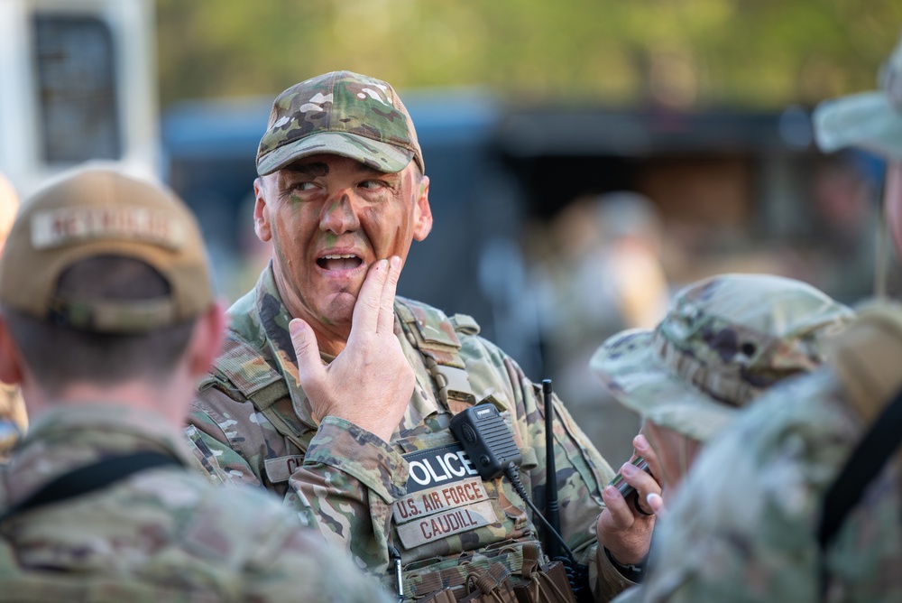 Kentucky Air Guard security forces Airmen strengthen skills in Michigan