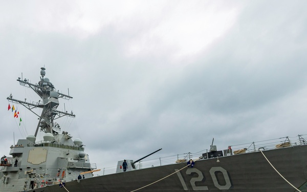 USS Carl M. Levin Conducts Port Visit to Unalaska, Alaska