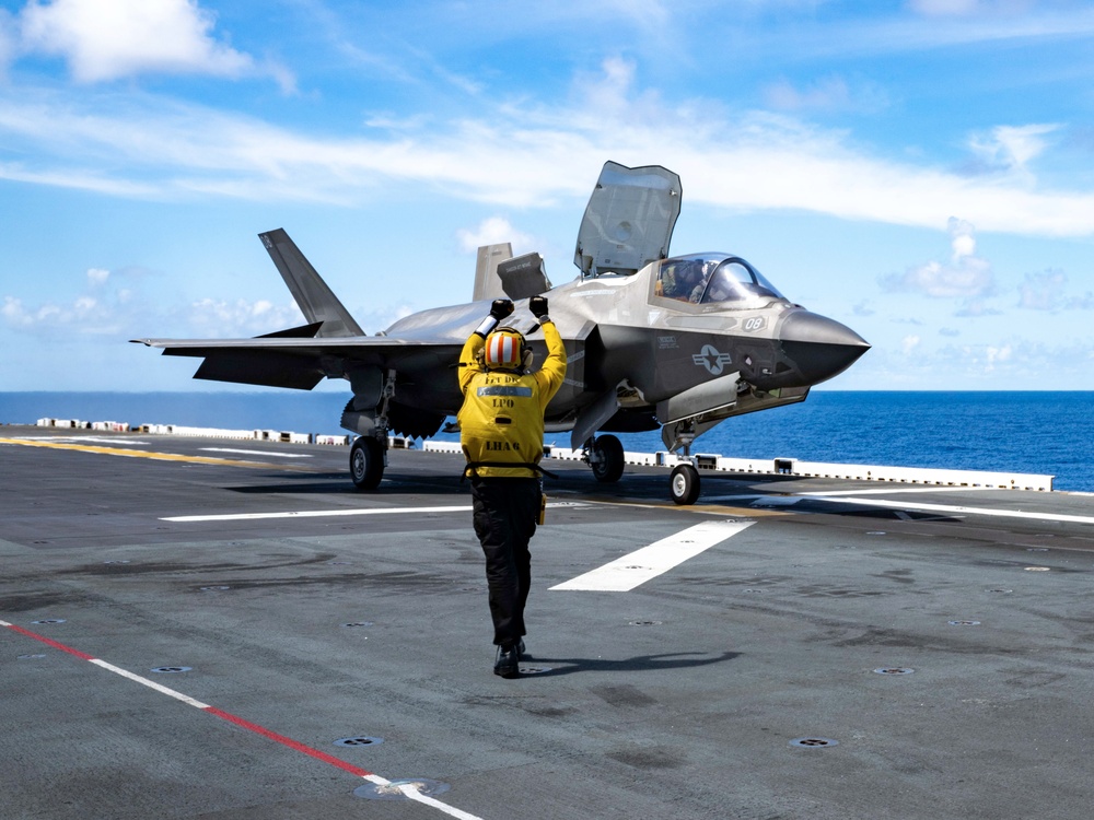 USS America (LHA 6) Conducts Flight Operations