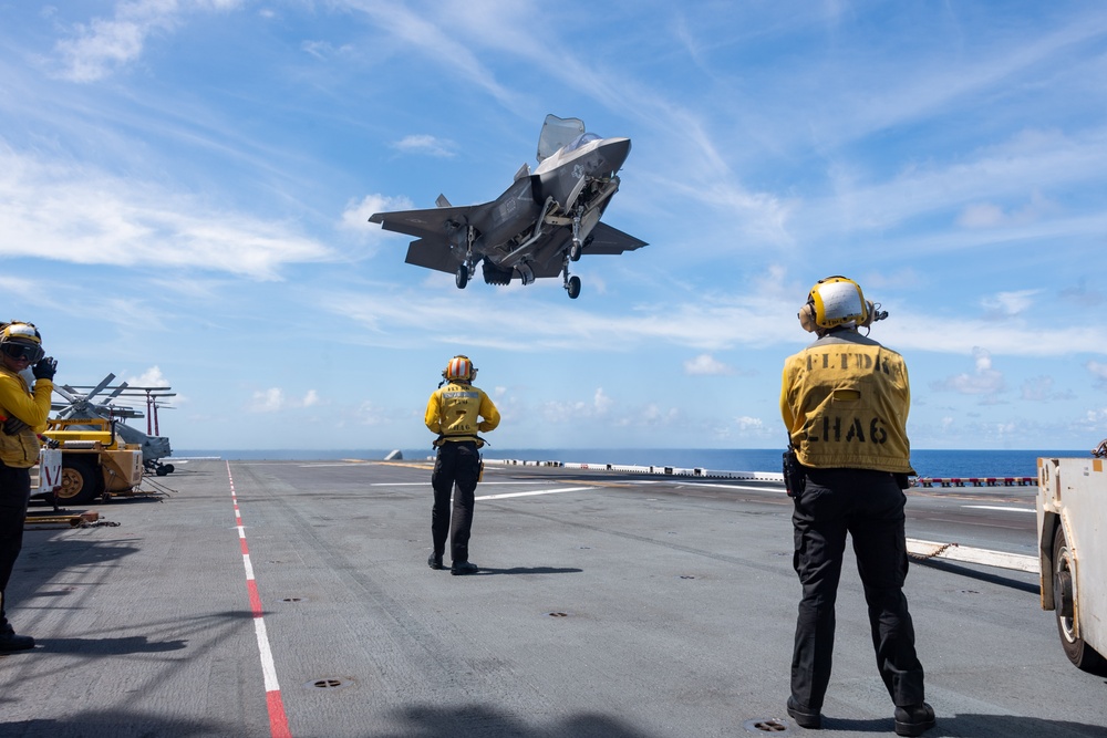 USS America (LHA 6) Conducts Flight Operations