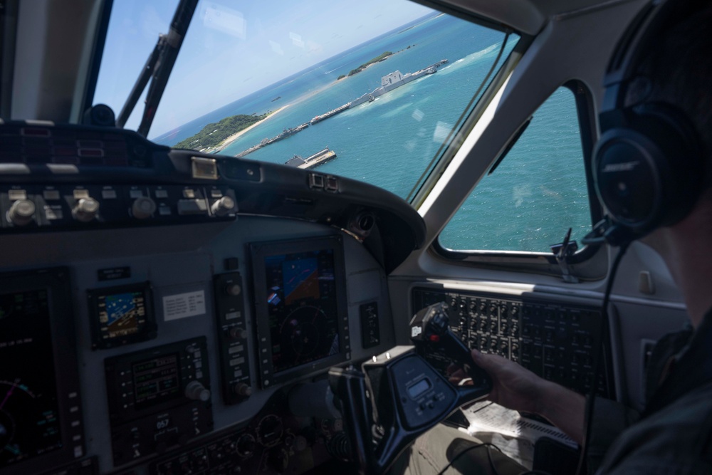 USS Michael Monsoor visits White Beach Naval Facility