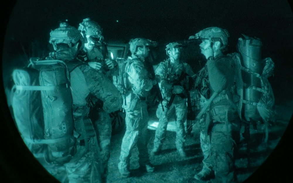 Pararescuemen conduct personnel recovery during Red Flag-Rescue 2025