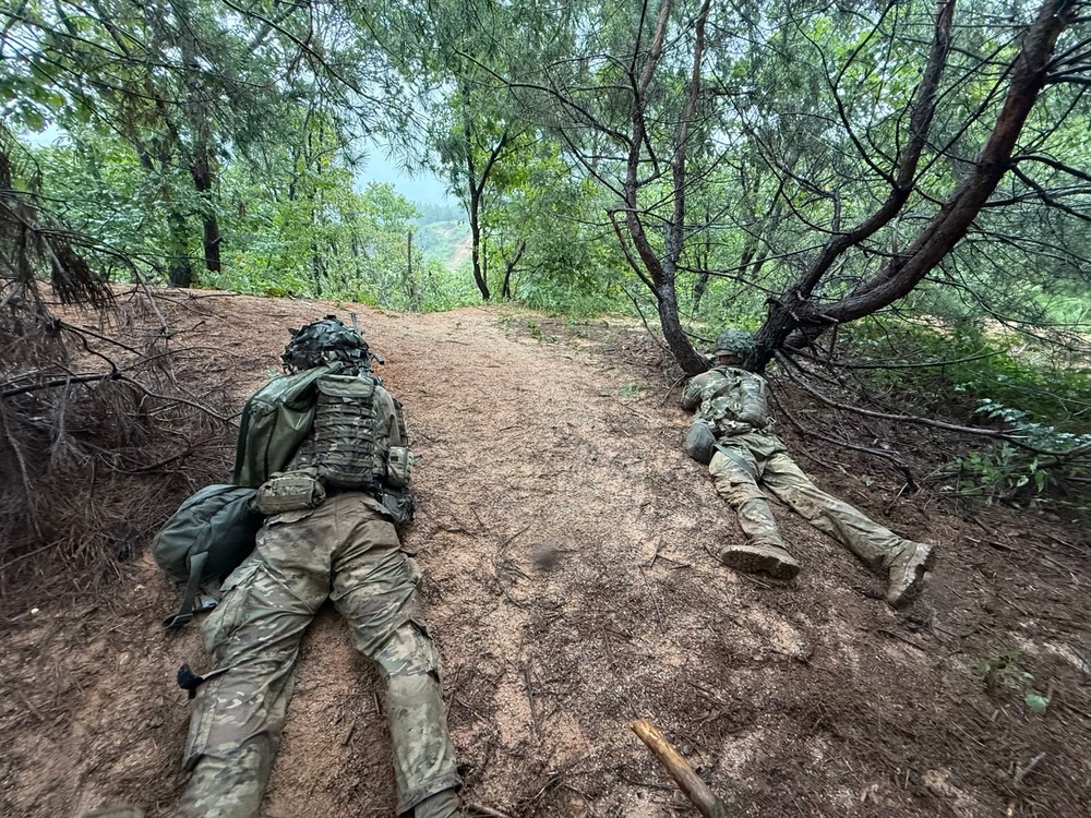 Tomahawk Battalion, 2-23 Infantry, conducts Squad Live Fire Exercise