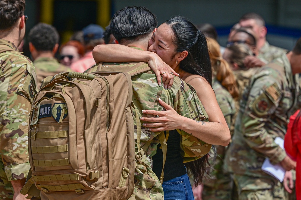 Welcome home: 386 AEW Airmen reunite with Herk Nation