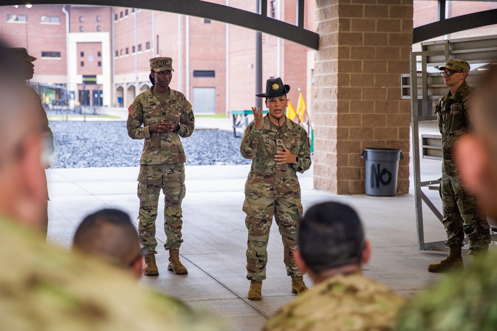 PISAJ 21 participants tour the Army Future Soldiers Prep Course