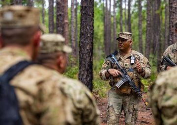 PISAJ 21 participants visit newly enlisted Soldiers during the Forge
