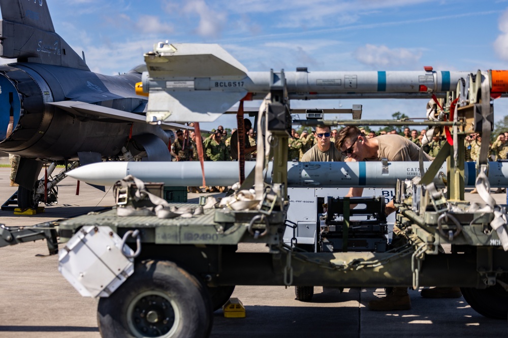 PISAJ 21 class visits McEntire Joint National Guard Base to learn about aircraft maintenance