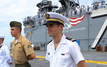 USS Iwo Jima Departs for Deployment
