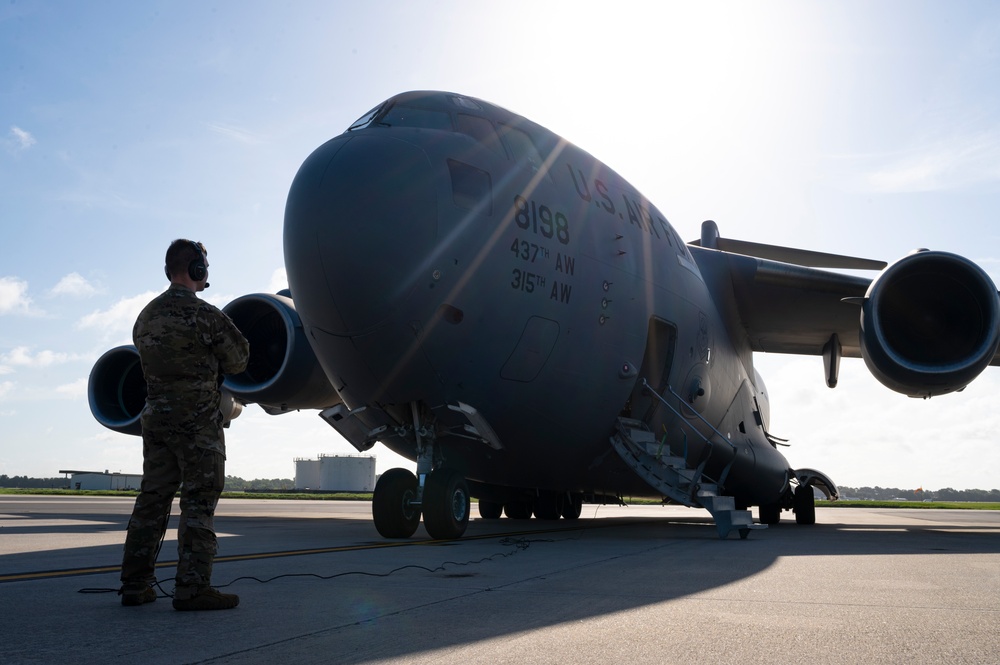 Sun, Sky, C-17: Charleston local training sortie