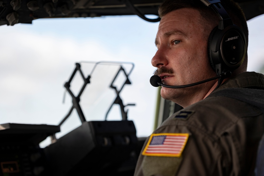 Sun, Sky, C-17: Charleston local training sortie