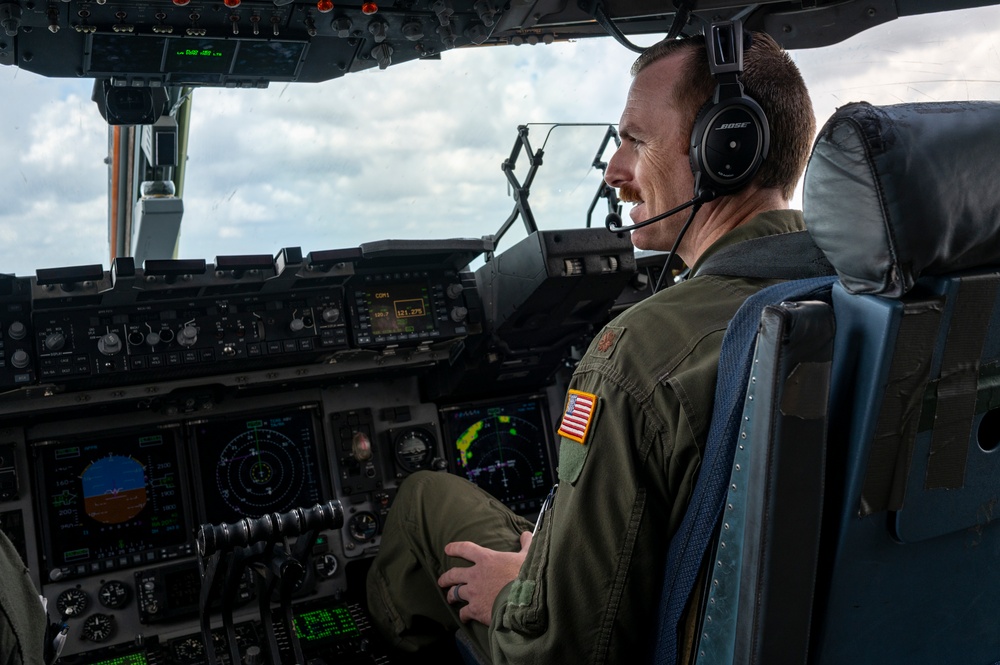 Sun, Sky, C-17: Charleston local training sortie