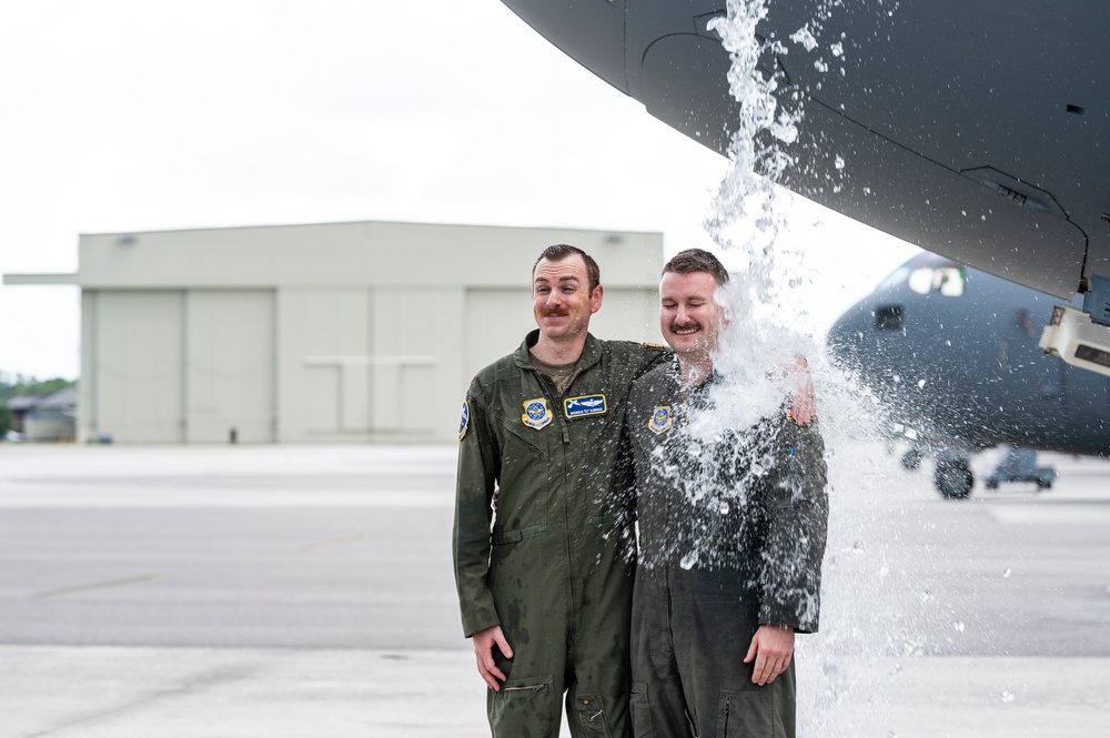 Sun, Sky, C-17: Charleston local training sortie