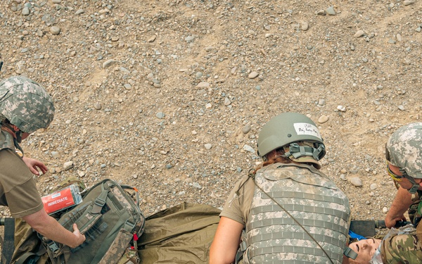 Medical Care MAINEiacs Conduct Vital Training