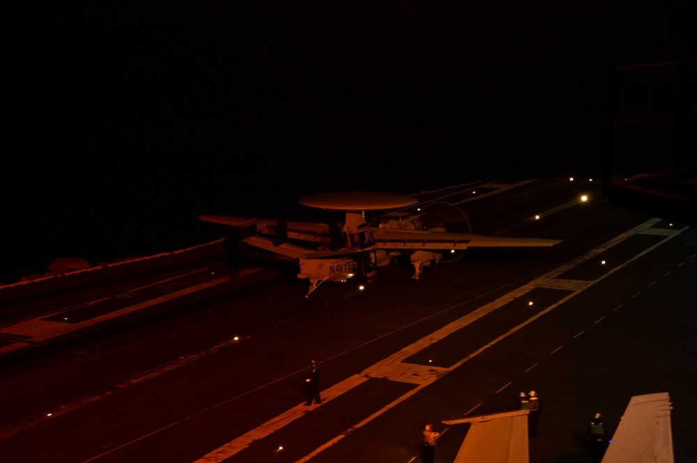 Abraham Lincoln conducts flight operations